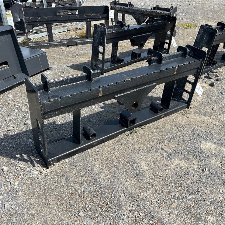 #28 • SKID STEER PALLET FORK / HAY SPEAR FRAME