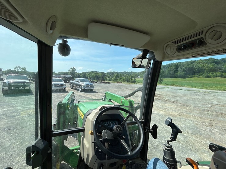 john-deere-5075e-image-22