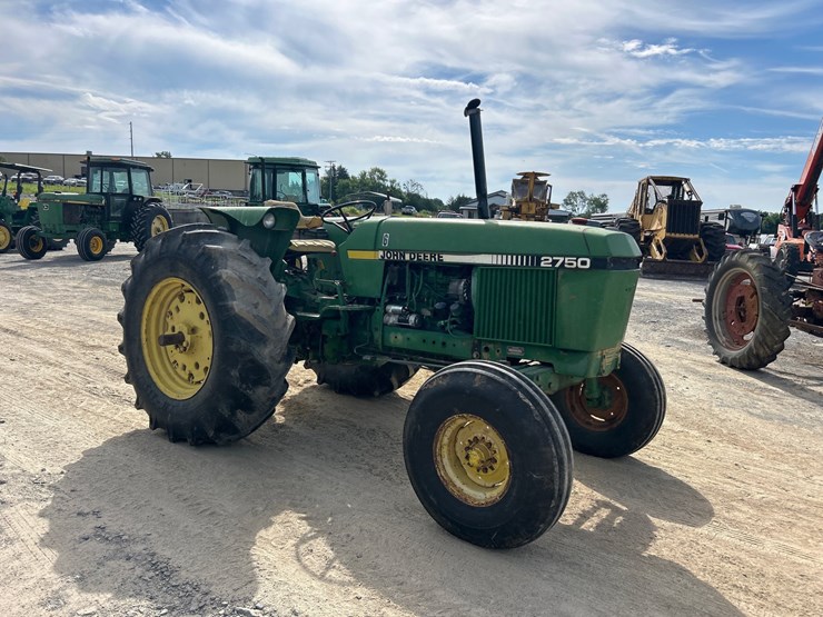 john-deere-2750-image-4