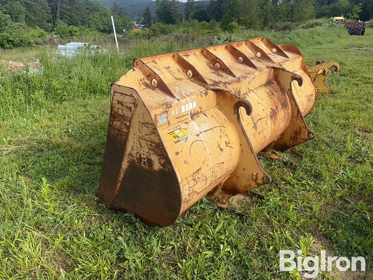 jrb-410e-2.0-yard-bucket-image-7