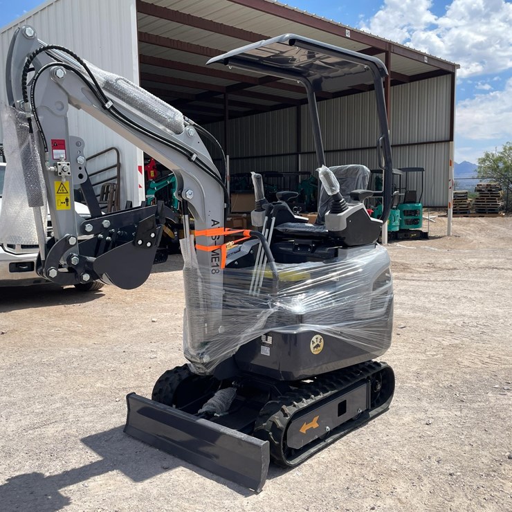 #2665 • Unused 2026 Mini Excavator