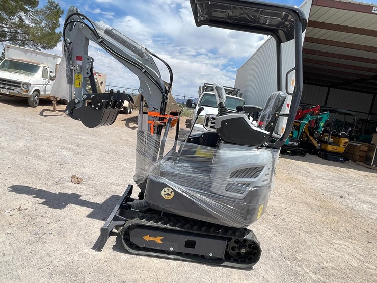 #2665-•-unused-2026-mini-excavator-image-4