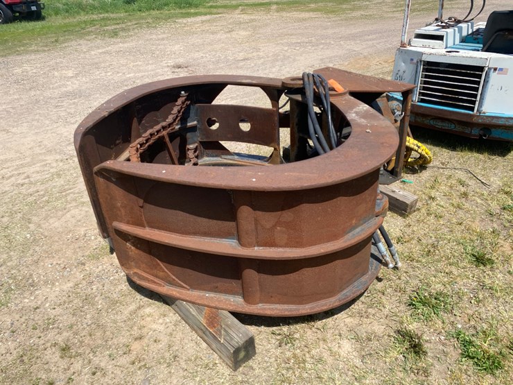 #7078-•-rotoback-pulp-grapple-bucket-with-rotator-(deerbrook,-wi)-image-1