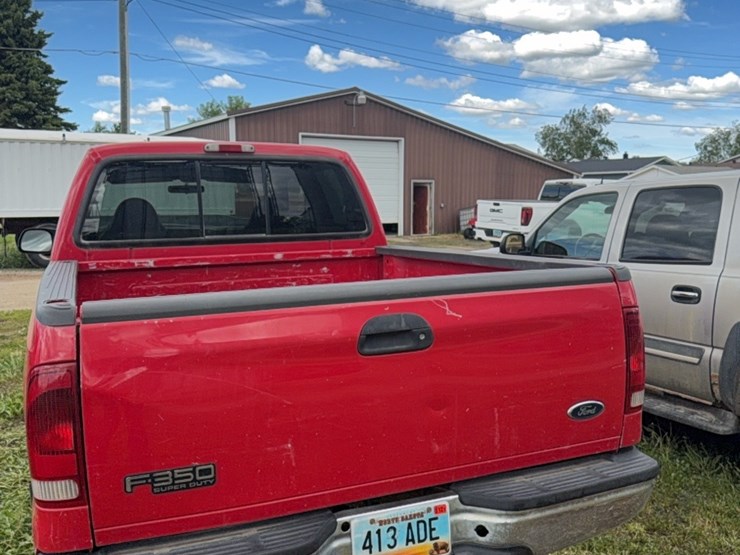 2001-ford-f350-image-25