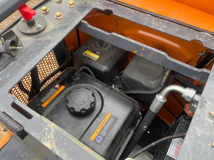#2017-•-unused-2026-landhonor-mini-excavator-image-11