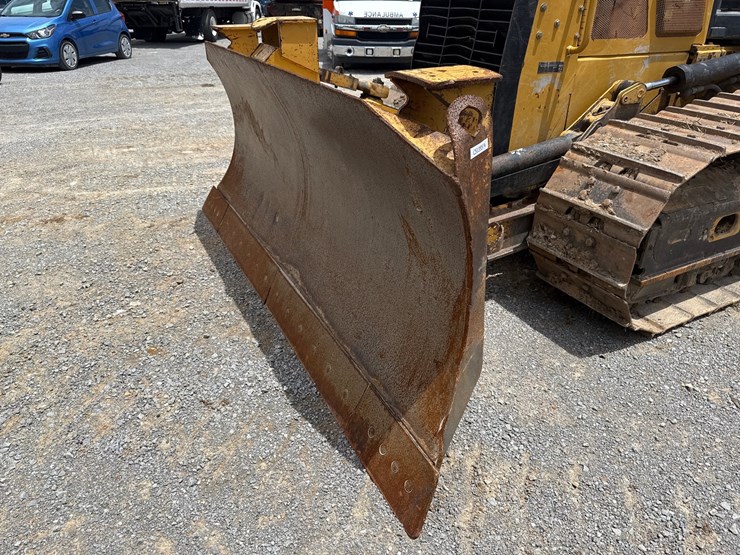caterpillar-d5k2-xl-image-8