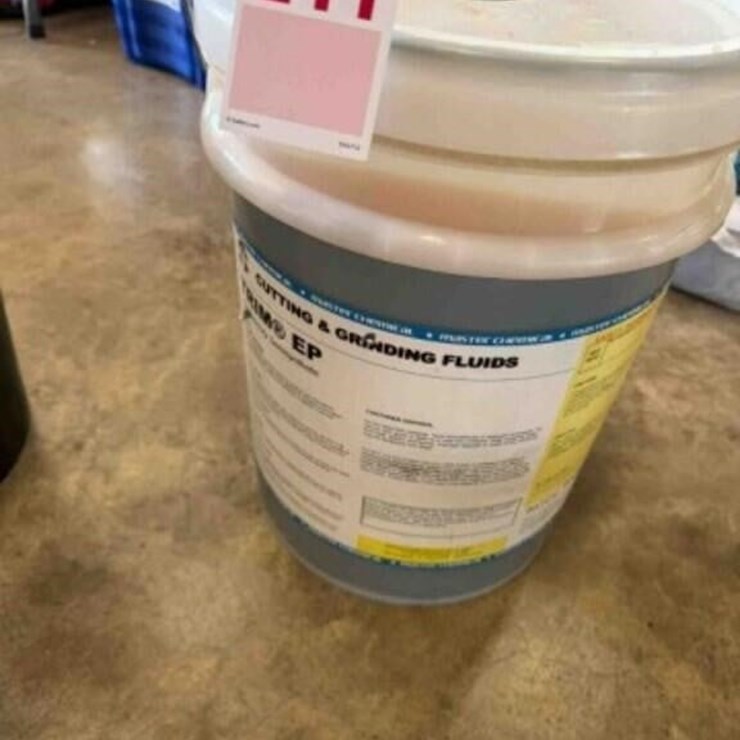 5-gallon cutting/grinding fluid