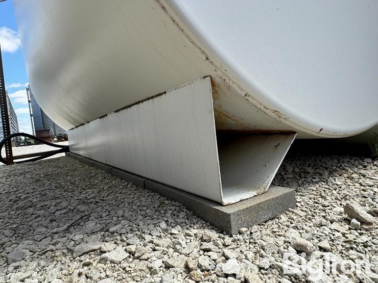 1,500-gallon-fuel-tank-image-6