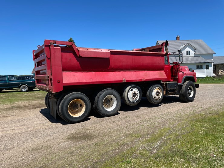 mack-dm688s-image-7