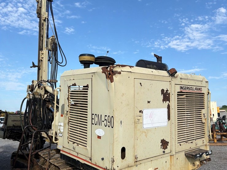 atlas-copco-ecm590-image-3