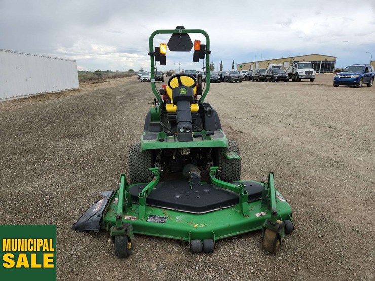 john-deere-2-image-8