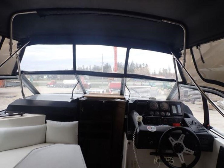 1989-bayliner-ciera-2650-26-ft-cabin-cruiser-bp1a6-image-36