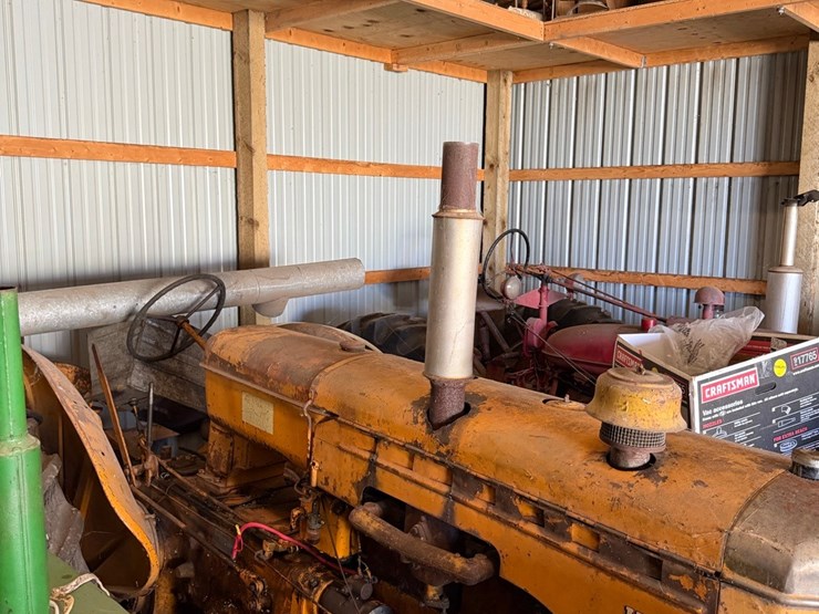 minneapolis-moline-tractor,-(minneapolis-moline-#3)-image-12