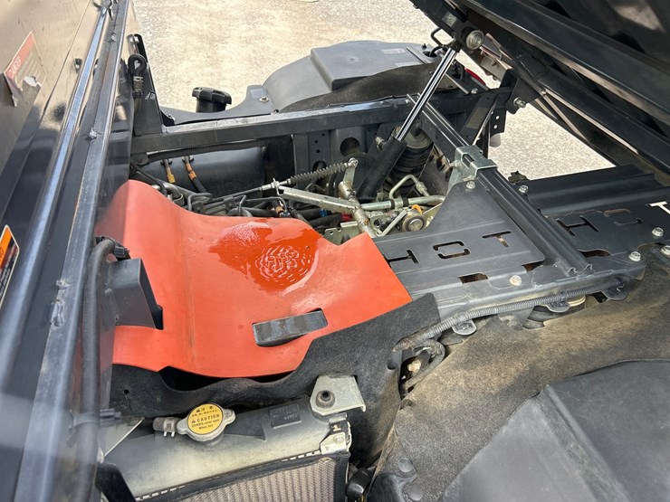 kubota-rtv-x1100c-image-10
