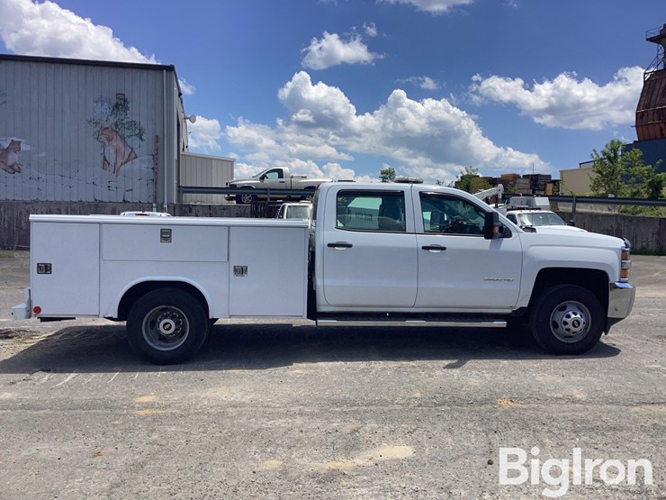 2018-chevrolet-silverado-3500-image-4