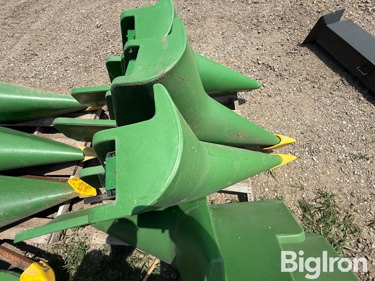 john-deere-platform-head-end-snouts-image-10
