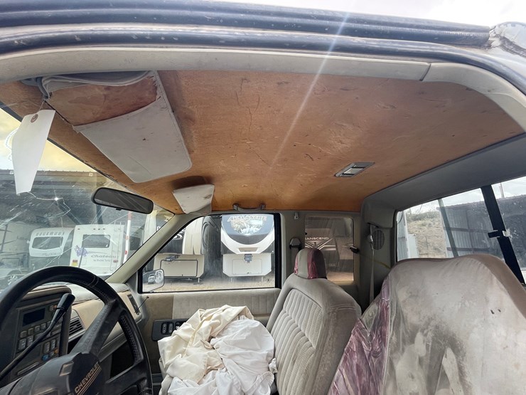 1992-chevrolet-k2500-image-27