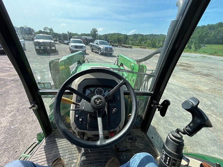 john-deere-5075e-image-18