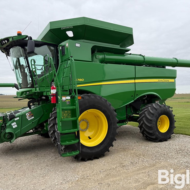 2019 JOHN DEERE S780