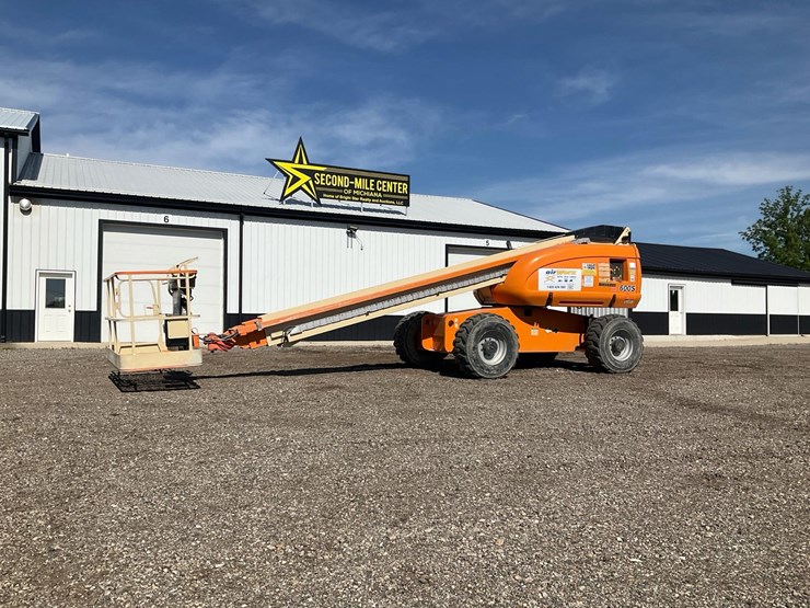 2005-jlg-600s-image-1