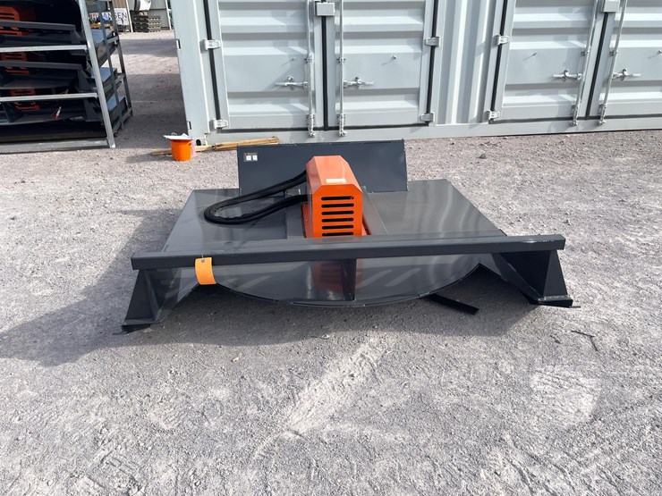 #2752-•-unused-2026-wolverine-skid-steer-brush-cutter-attachment-image-3