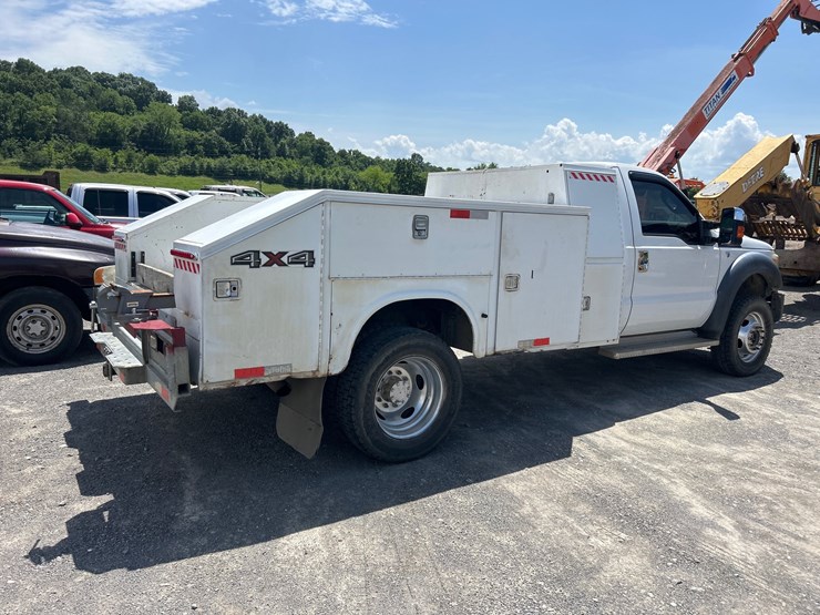2014-ford-f550-image-5