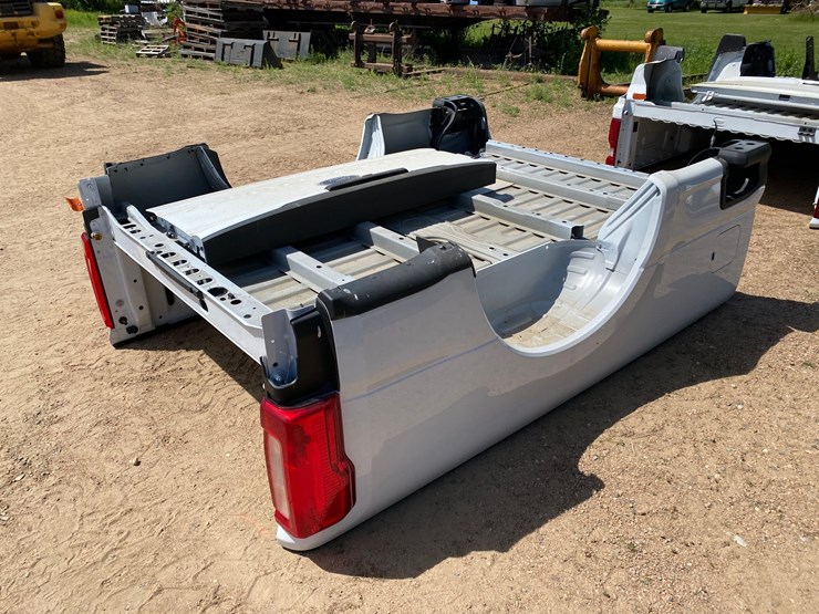 #7417-•-ford-super-duty-takeoff-box-with-tailgate-(antigo,-wi)-image-4