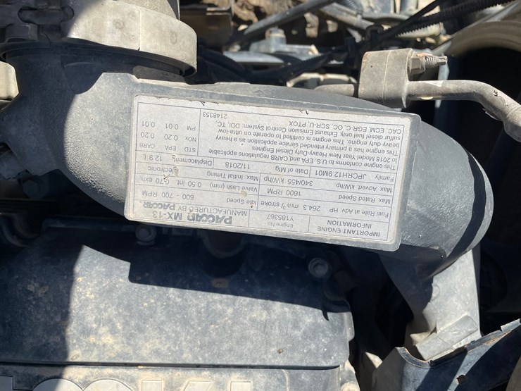 2019-kenworth-t880-image-66