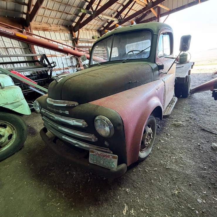1948 Dodge one ton with flatbed