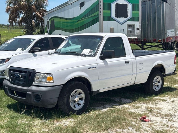 2011-ford-ranger-image-1