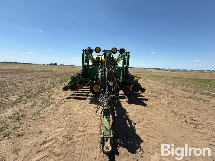 2007-john-deere-db60-image-14