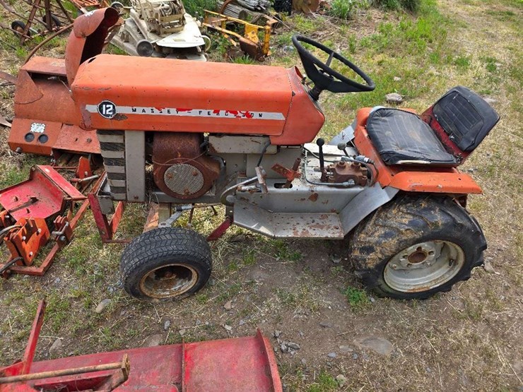 1974-massey-ferguson-12-image-2