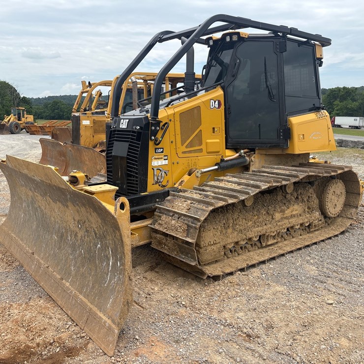 CATERPILLAR D4 LGP