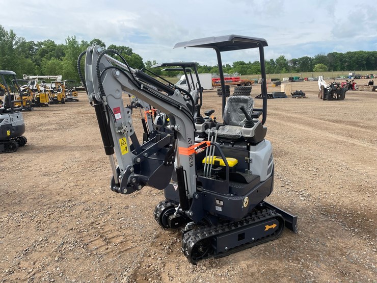 #2031-•-unused-2026-ats-mini-excavator-image-1