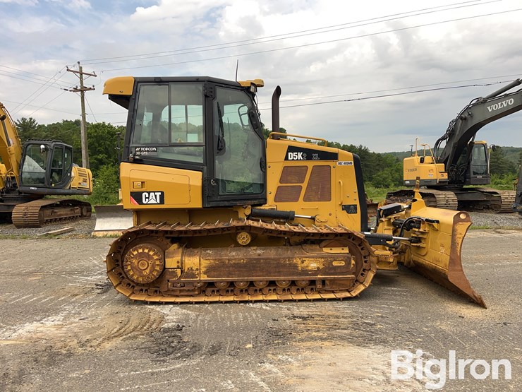 2014-caterpillar-d5k2-xl-image-4