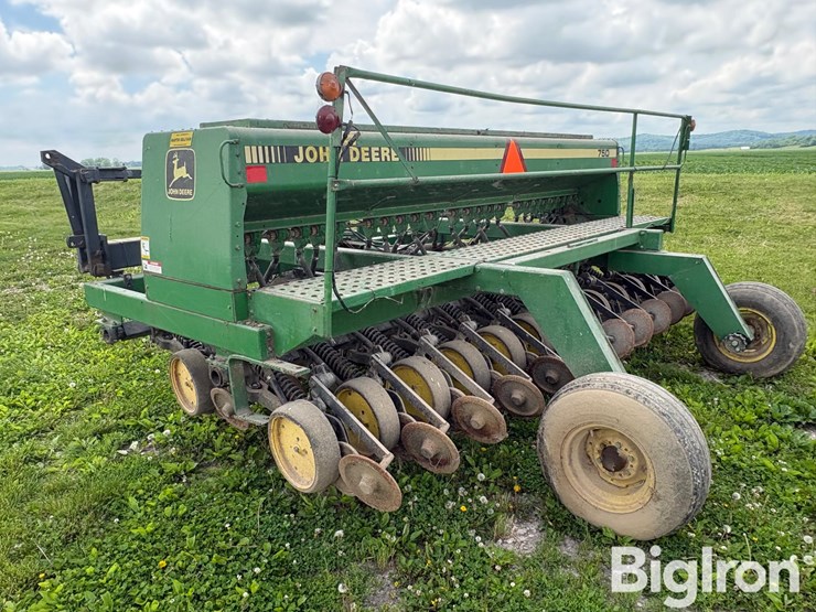john-deere-750-image-7