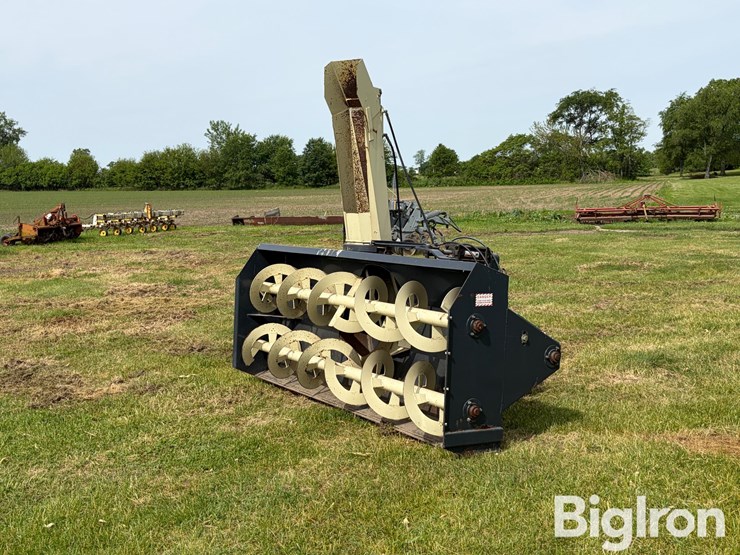 buhler-/-allied-9620-snowblower-image-1