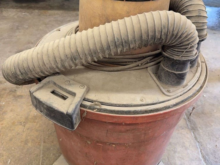 craftsman-wet-and-dry-vac-image-3