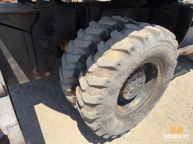2003-caterpillar-m318c-image-21