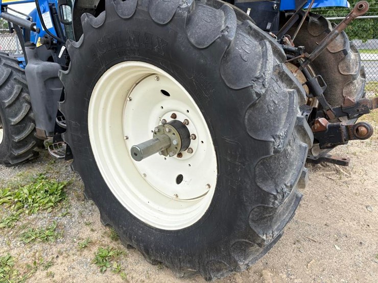 new-holland-t6050-image-15