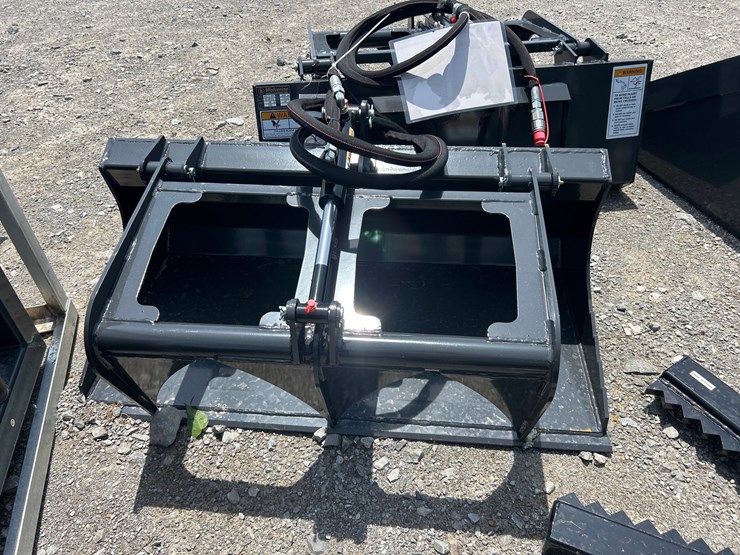 #108-•-mini-skid-steer-grapple-bucket-image-1