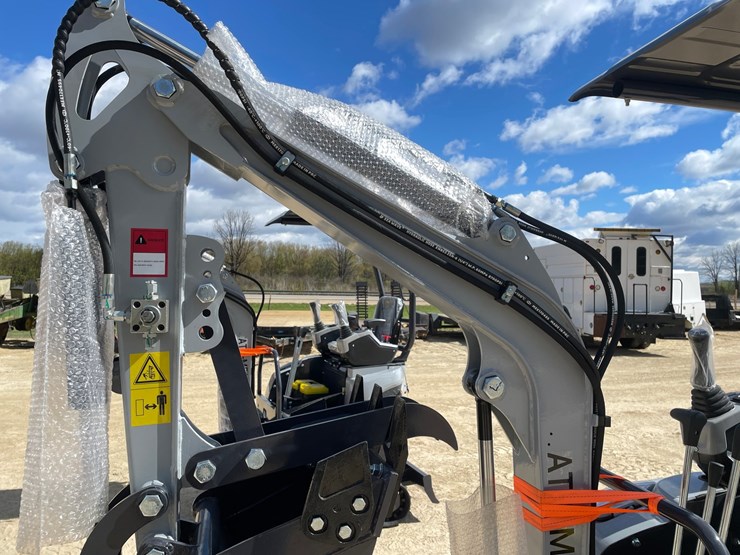 #1110-•-new-ats-me18-mini-excavator-image-39