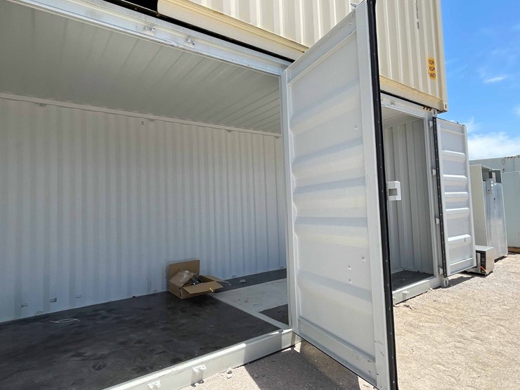 #100-•-40'-high-cube-multi-door-container-image-19