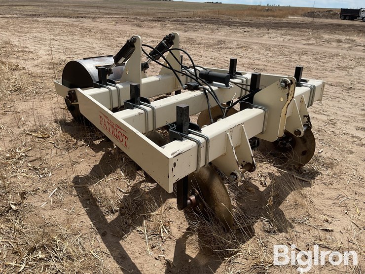 patriot-pivot-track-closer-image-3