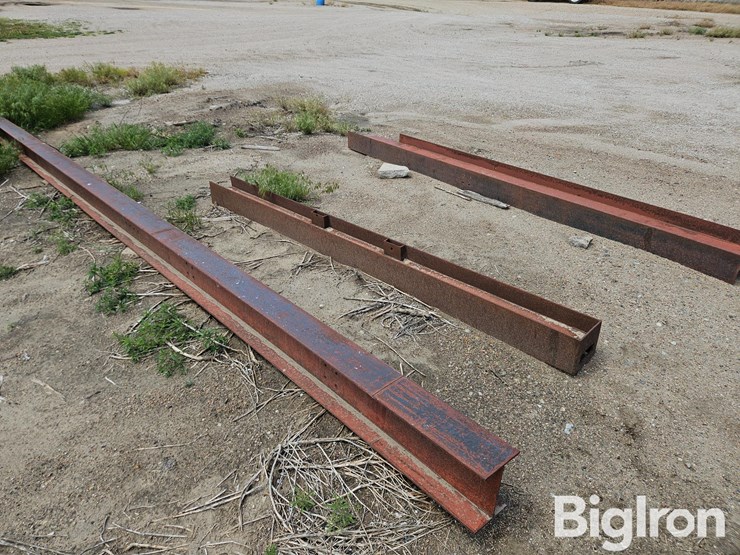 hd-steel-i-beams-image-1