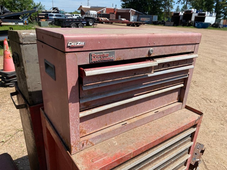 #7426-•-(5)-tool-boxes-(antigo,-wi)-image-8