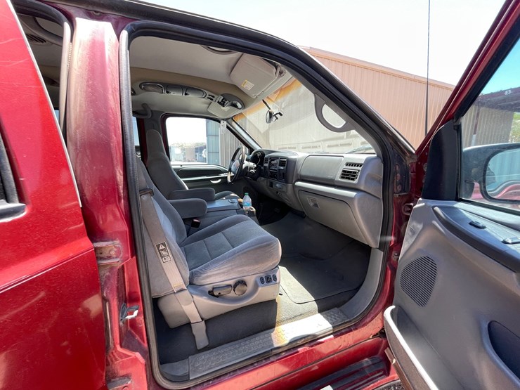 2002-ford-excursion-image-74