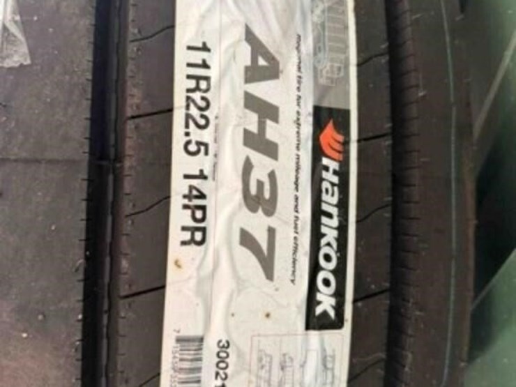 hankook-11-22.5-tire-new-image-1