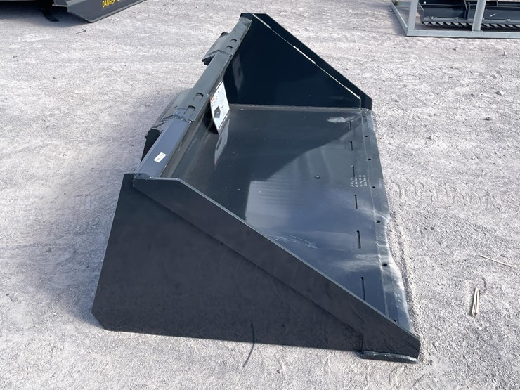 #2772-•-unused-2026-wolverine-skid-steer-track-duty-bucket-attachments-image-5