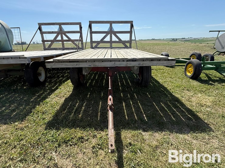 16'-hay-rack-on-westendorf-running-gear-image-2